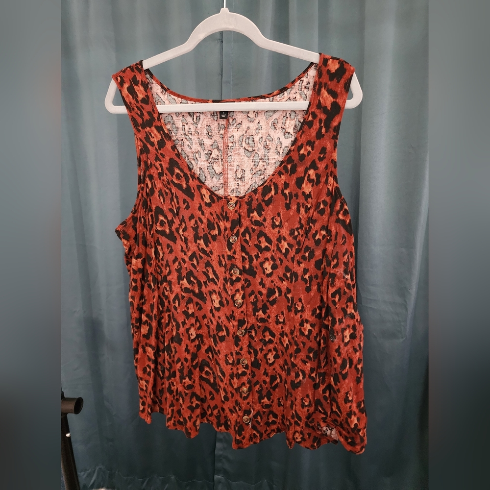 Torrid animal print tank top size 1